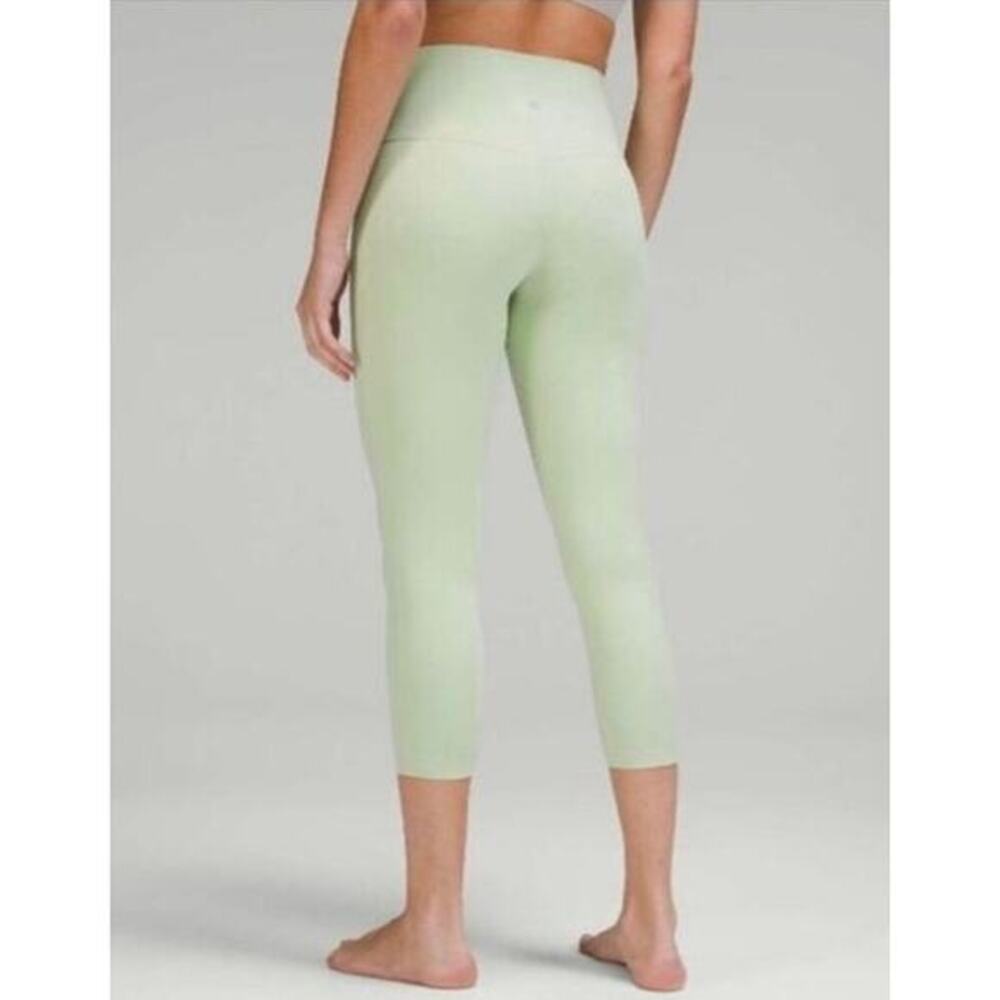 Lululemon‎ Align High-Rise Crop Leggings Size 10 in Creamy Mint - Picture 2 of 13